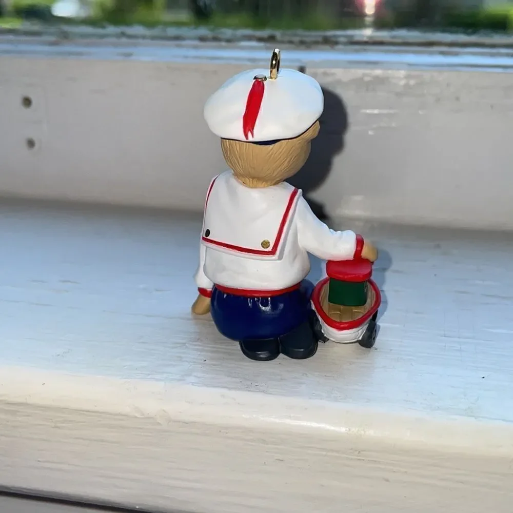 Vtg 1993 Hallmark The Bearingers Abearnathy Bearinger Christmas Ornament‎
